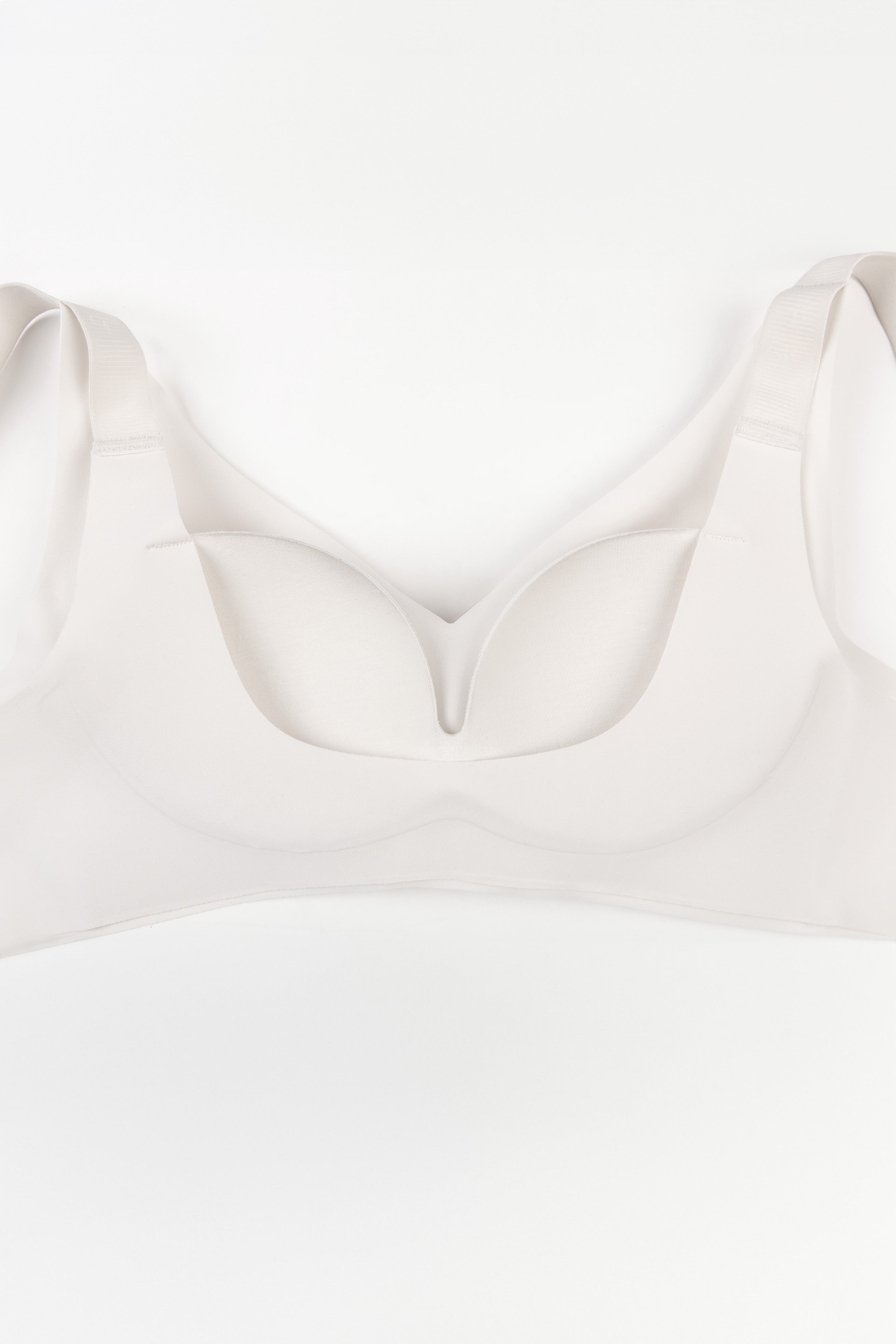 #color_creamy-white